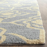 Safavieh Four Seasons 233 Hand Hooked 100% Polyester Pile Country & Floral Rug FRS233F-28