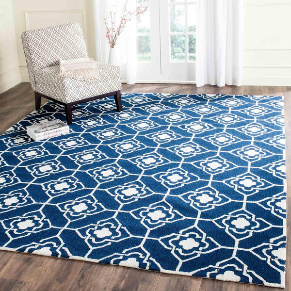 Safavieh Four Seasons 233 Hand Hooked 100% Polyester Pile Country & Floral Rug FRS233H-28