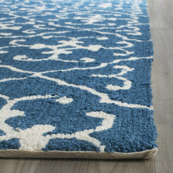 Safavieh Four Seasons 234 Hand Hooked 100% Polyester Pile Country & Floral Rug FRS234H-28