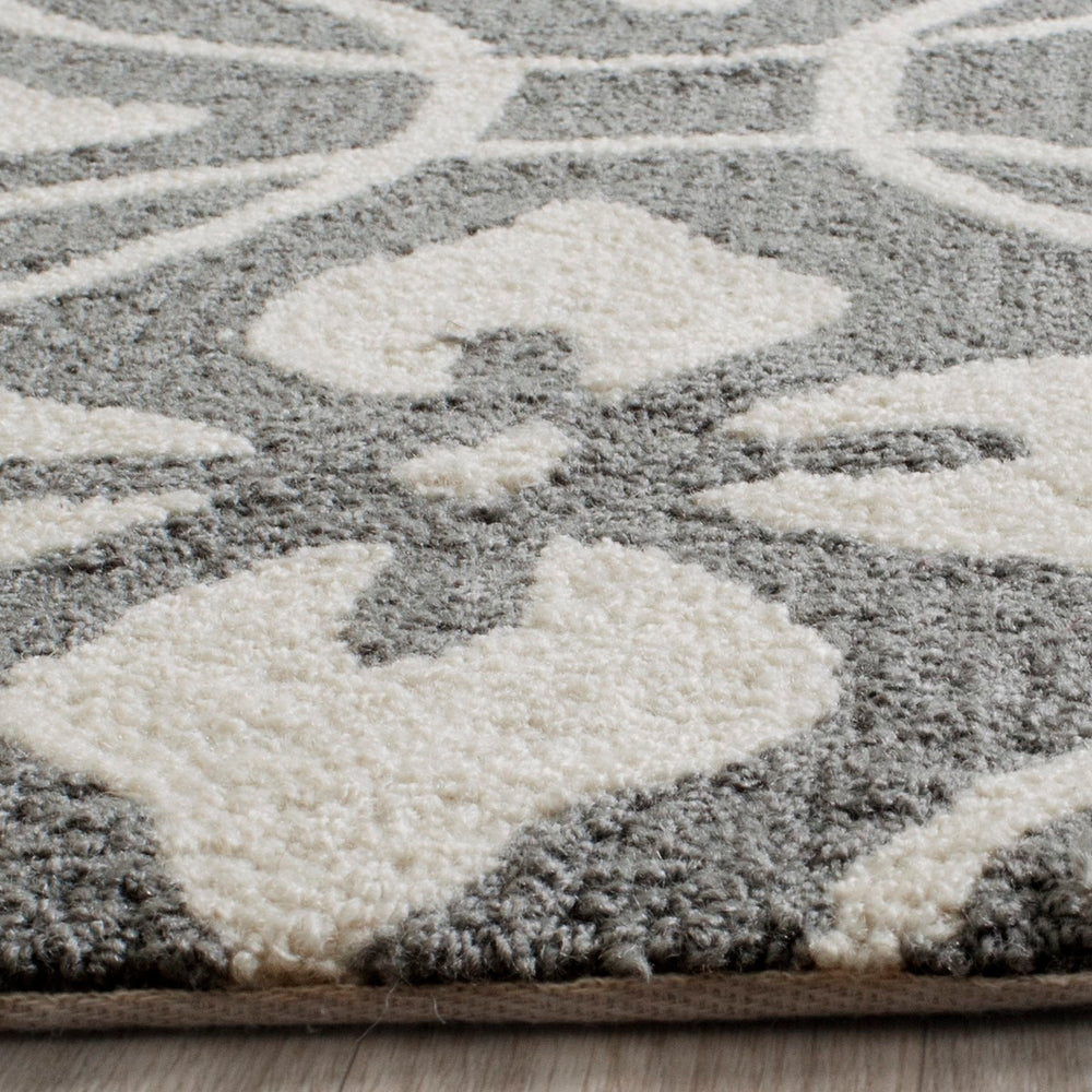 Safavieh Four FRS236 Hand Hooked Rug