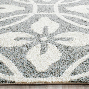 Safavieh Four FRS236 Hand Hooked Rug