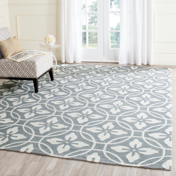 Safavieh Four FRS236 Hand Hooked Rug