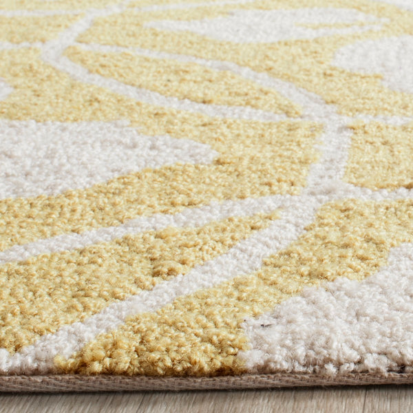 Safavieh Four FRS236 Hand Hooked Rug