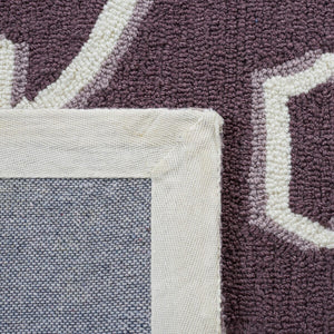 Safavieh Four Seasons 237 Hand Hooked 100% Polyester Pile Country & Floral Rug FRS237C-28