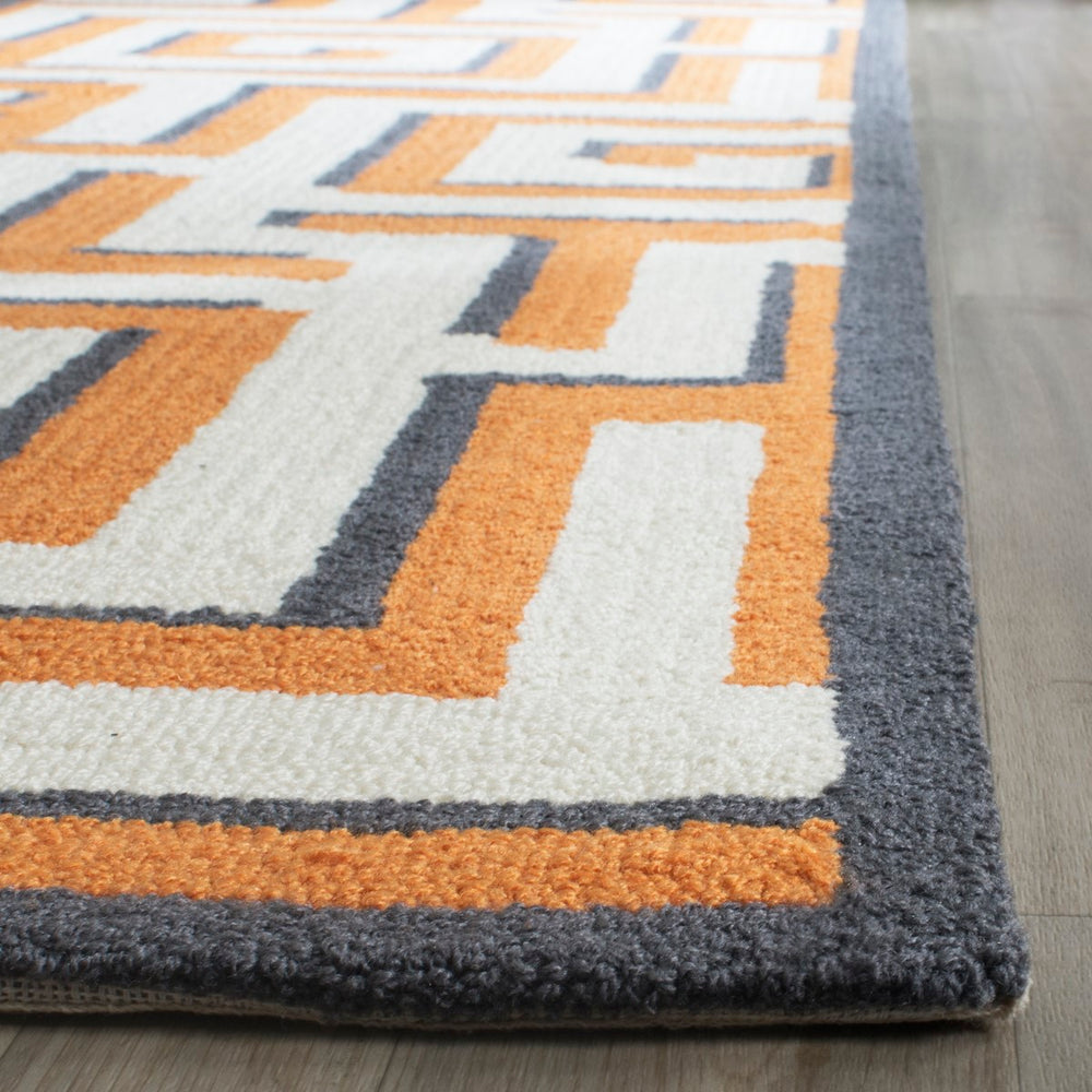 Safavieh Four FRS240 Hand Hooked Rug