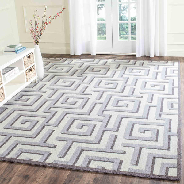 Safavieh Four Seasons 240 Hand Hooked 100% Polyester Pile Contemporary Rug FRS240M-28
