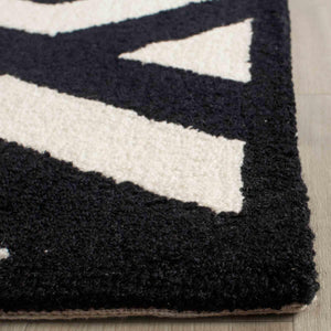 Safavieh Four Seasons 241 Hand Hooked 100% Polyester Pile Contemporary Rug FRS241P-28