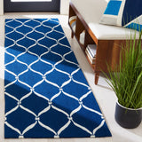 Safavieh Four Seasons 242 Hand Hooked 100% Polyester Pile Contemporary Rug FRS242H-28