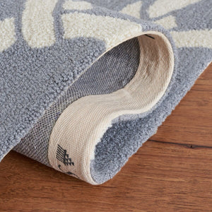 Safavieh Four Seasons 243 Hand Hooked 100% Polyester Pile Contemporary Rug FRS243B-28