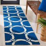 Safavieh Four Seasons 243 Hand Hooked 100% Polyester Pile Contemporary Rug FRS243H-28