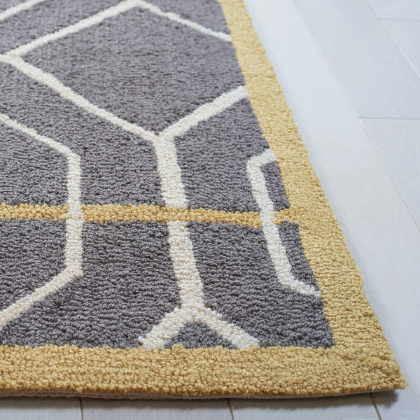 Safavieh Four Seasons 244 Hand Hooked 100% Polyester Pile Contemporary Rug FRS244C-28