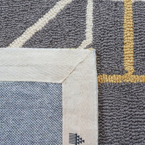 Safavieh Four Seasons 244 Hand Hooked 100% Polyester Pile Contemporary Rug FRS244C-28