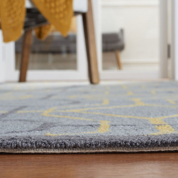 Safavieh Four Seasons 244 Hand Hooked 100% Polyester Pile Contemporary Rug FRS244F-28
