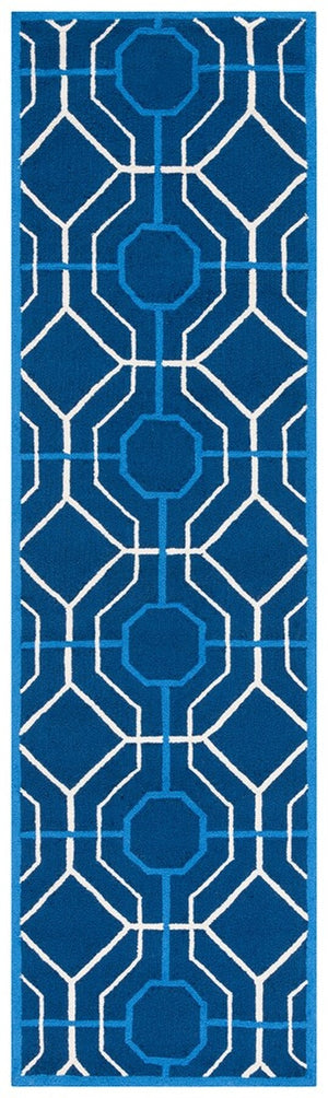 Safavieh Four Seasons 244 Hand Hooked 100% Polyester Pile Contemporary Rug FRS244H-28
