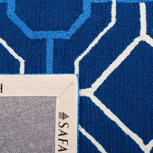 Safavieh Four Seasons 244 Hand Hooked 100% Polyester Pile Contemporary Rug FRS244H-28
