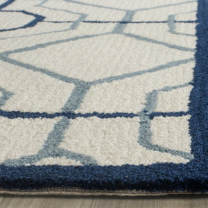 Safavieh Four Seasons 244 Hand Hooked 100% Polyester Pile Contemporary Rug FRS244M-28