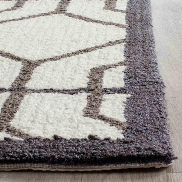 Safavieh Four Seasons 244 Hand Hooked 100% Polyester Pile Contemporary Rug FRS244P-28