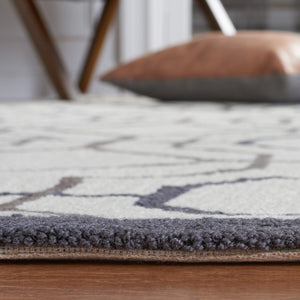 Safavieh Four Seasons 244 Hand Hooked 100% Polyester Pile Contemporary Rug FRS244P-28