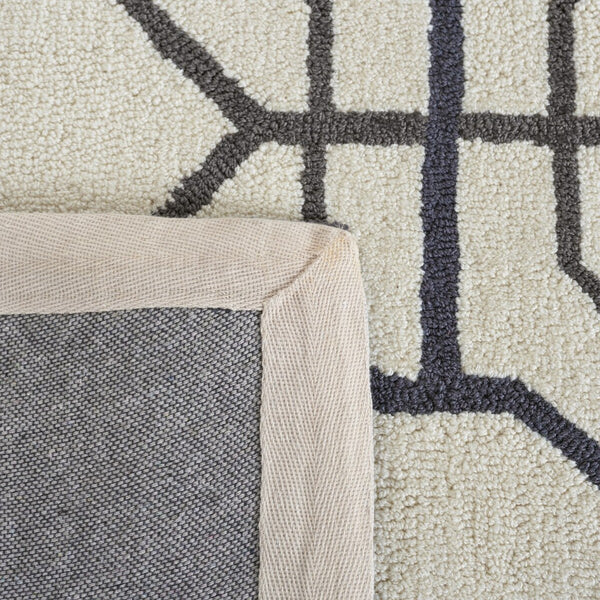 Safavieh Four Seasons 244 Hand Hooked 100% Polyester Pile Contemporary Rug FRS244P-28