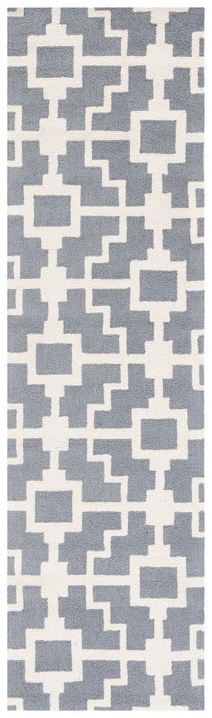 Safavieh Four Seasons 245 Hand Hooked 100% Polyester Pile Contemporary Rug FRS245B-28