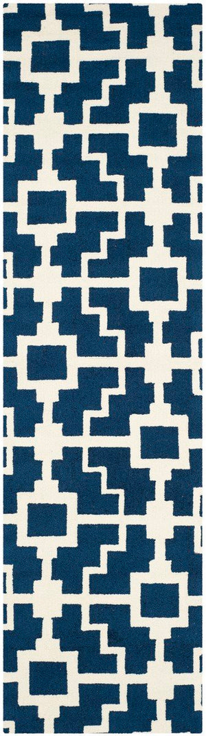 Safavieh Four FRS245 Hand Hooked Rug