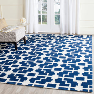 Safavieh Four FRS245 Hand Hooked Rug
