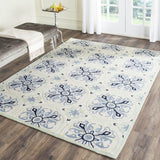 Safavieh Four FRS392 Hand Hooked Rug