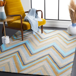 Safavieh Four Seasons Hand Hooked 100% Polyester Pile Rug FRS392A-2339