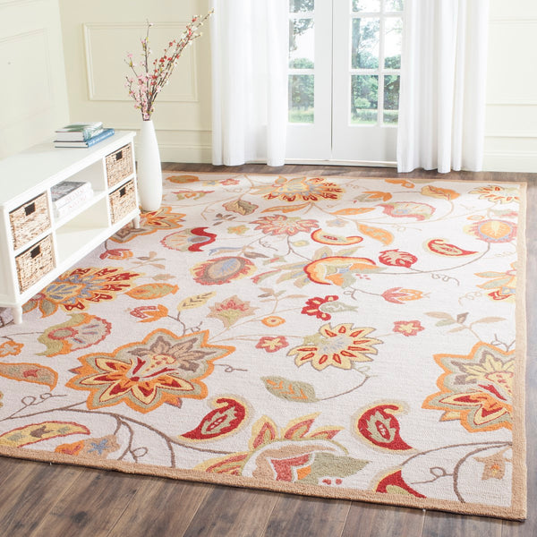 Safavieh Four FRS413 Hand Hooked Rug