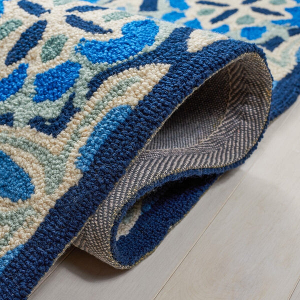 Safavieh Four Seasons Hand Hooked 100% Polyproplene Pile Rug FRS414D-4R