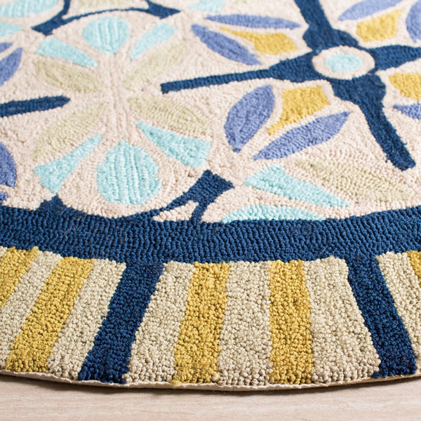 Safavieh Frs449 Hand Hooked 100% Polyproplene Pile Rug FRS449A-4R
