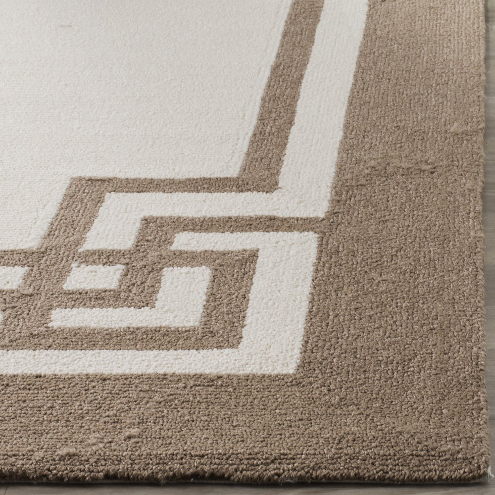 Four Seasons Deco Border  Hand Hooked 100% Polyproplene Pile Rug Off White / Mocha