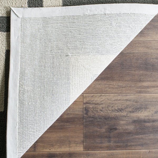 Four Seasons Deco Border  Hand Hooked 100% Polyproplene Pile Rug Ivory / Charcoal