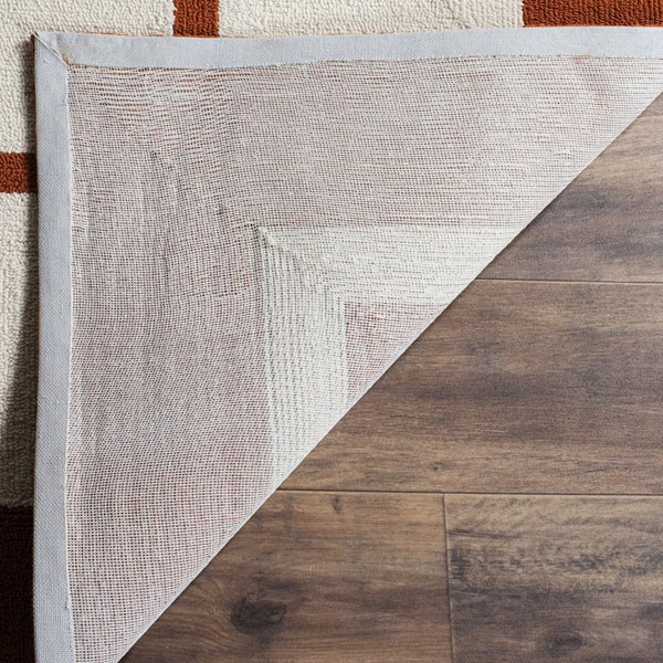 Four Seasons Deco Border  Hand Hooked 100% Polyproplene Pile Rug Off White / Sangria