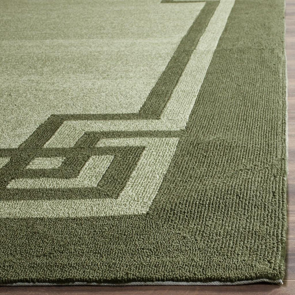 Four Seasons Deco Border  Hand Hooked 100% Polyproplene Pile Rug Moss / Dark Sage