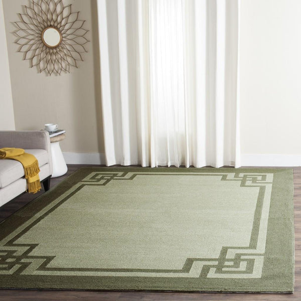 Four Seasons Deco Border  Hand Hooked 100% Polyproplene Pile Rug Moss / Dark Sage