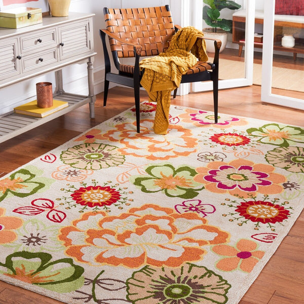 Safavieh Four Seasons Hand Hooked 100% Polyproplene Pile Rug FRS467C-4R