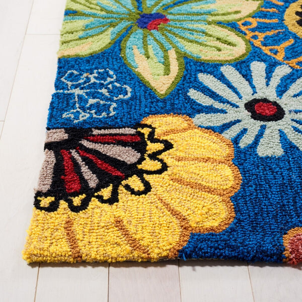 Safavieh Four Seasons Hand Hooked 100% Polyproplene Pile Rug FRS470A-4R