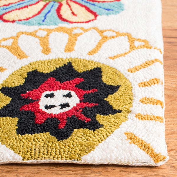 Safavieh Four Seasons Hand Hooked 100% Polyproplene Pile Rug FRS470B-4R