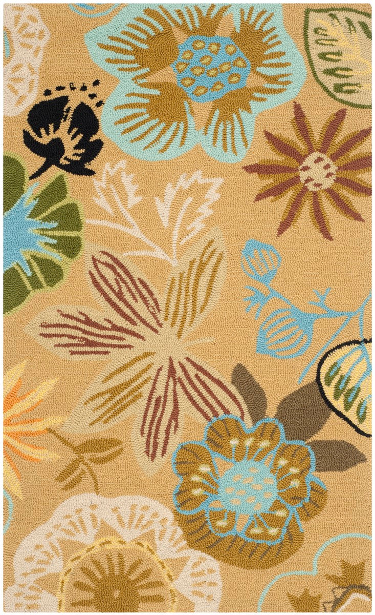 Safavieh Four FRS472 Hand Hooked Rug