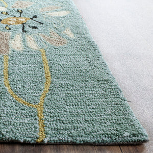 Safavieh Four FRS482 Hand Hooked Rug