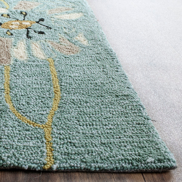 Safavieh Four FRS482 Hand Hooked Rug