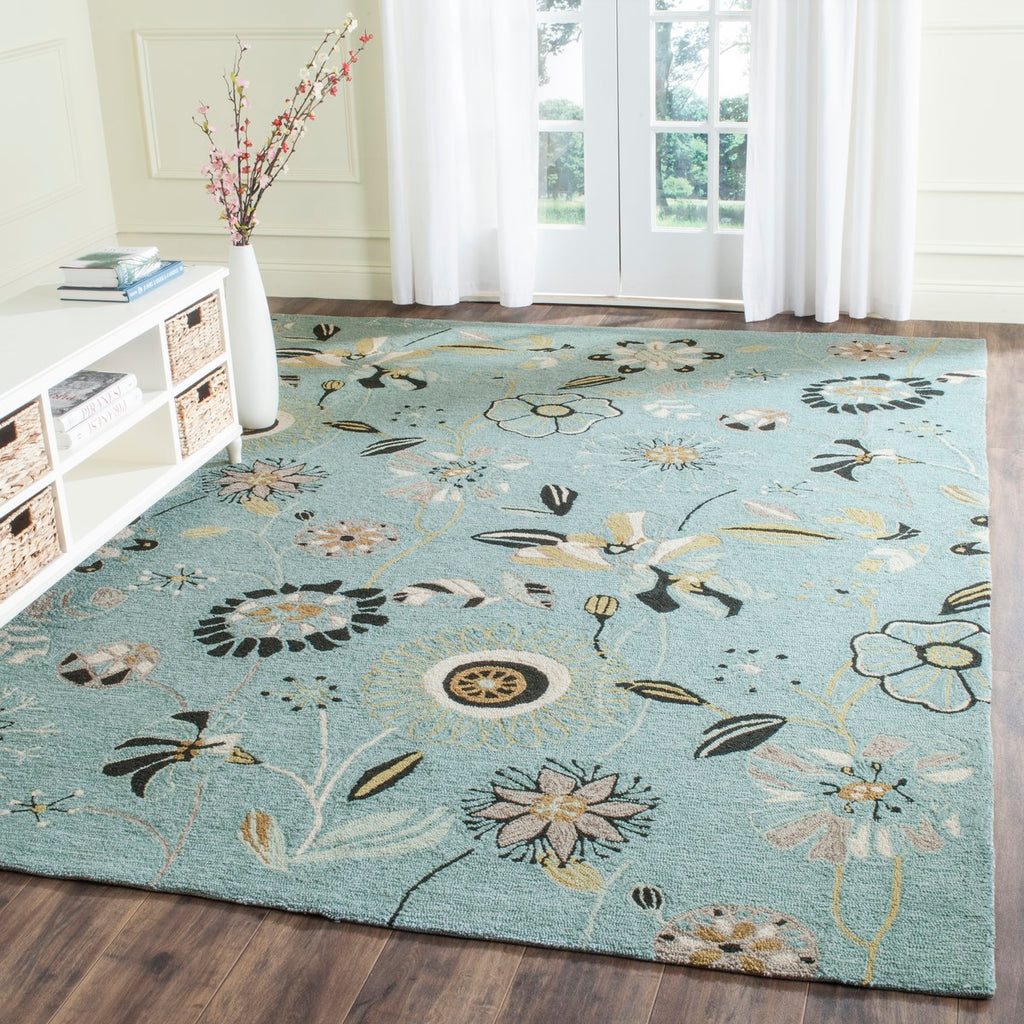 Safavieh Four FRS482 Hand Hooked Rug