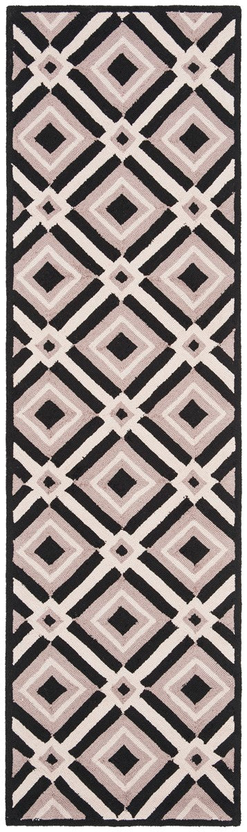 Safavieh Four FRS483 Hand Hooked Rug