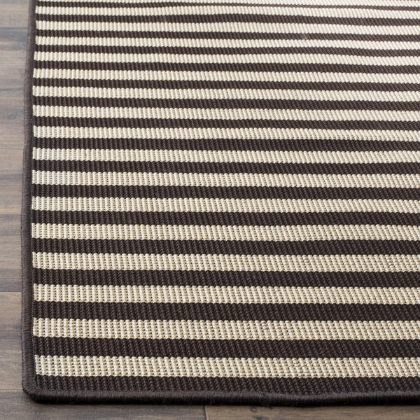 Safavieh Four Seasons 650 Power Loomed 100% Polypropylene Pile Rug FRS650A-4
