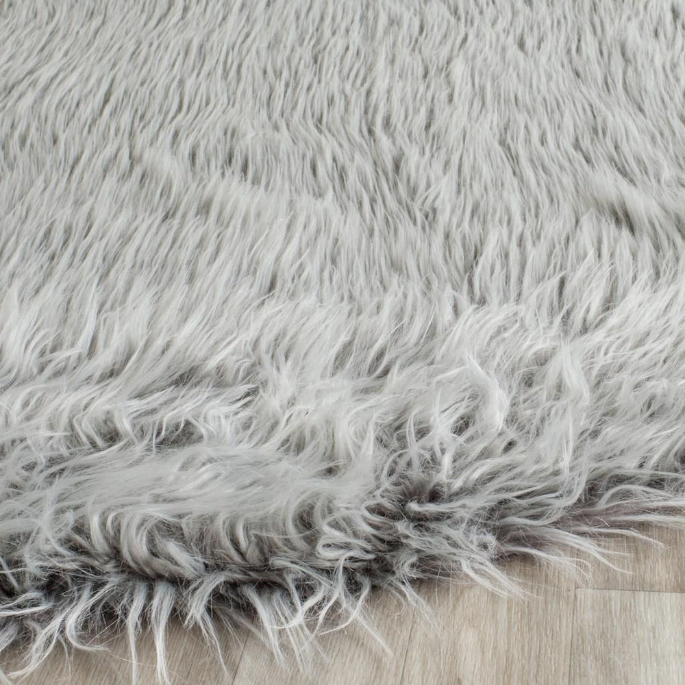 Safavieh Faux Sheep Skin 118 POWER LOOMED Japanese Acrylic Rug FSS118A-3