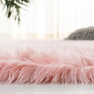 Safavieh Faux Sheep Skin 235 POWER LOOMED Japanese Acrylic Rug FSS235G-4R