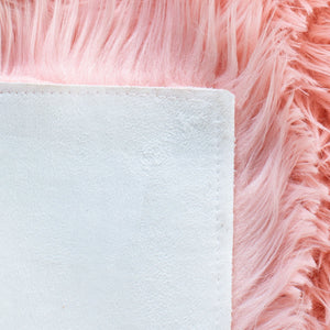 Safavieh Faux Sheep Skin 235 POWER LOOMED Japanese Acrylic Rug FSS235G-4R