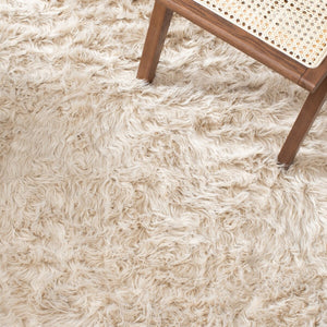 Safavieh Faux Sheep Skin 235 Power Loomed 80% Acrylic/20% Polyester Rug FSS235K-9