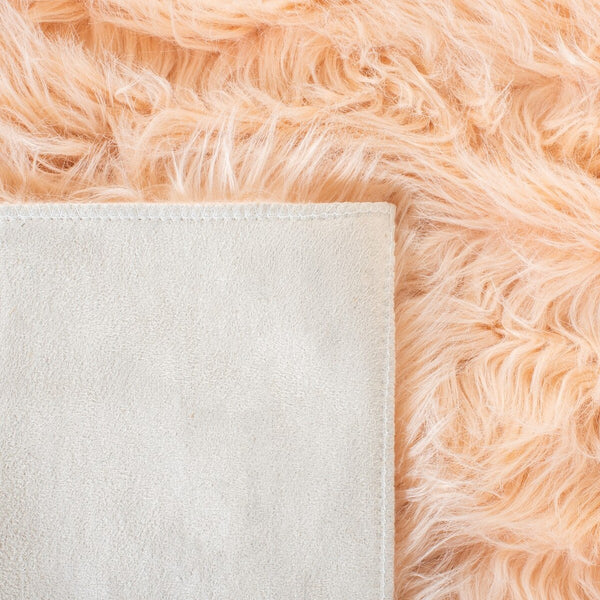 Safavieh Faux Sheep Skin 235 Power Loomed 80% Acrylic/20% Polyester Rug FSS235U-9